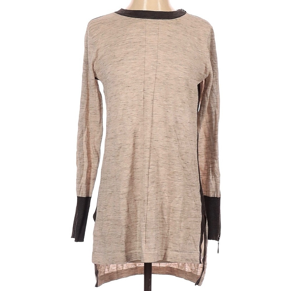 Cullen Chic Beige and Black Long Sleeve Top Size Small